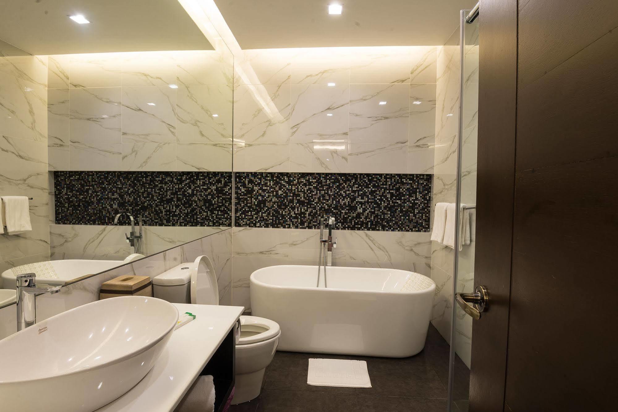 Lenox Hotel Dagupan City Ngoại thất bức ảnh